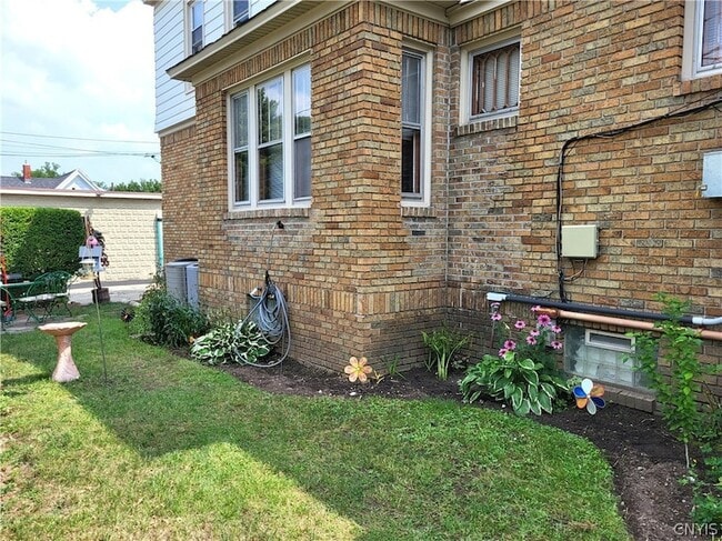 Photo - 616 Teall Ave