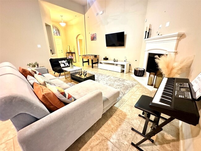 Building Photo - 8803 Adrienne Dr Rental