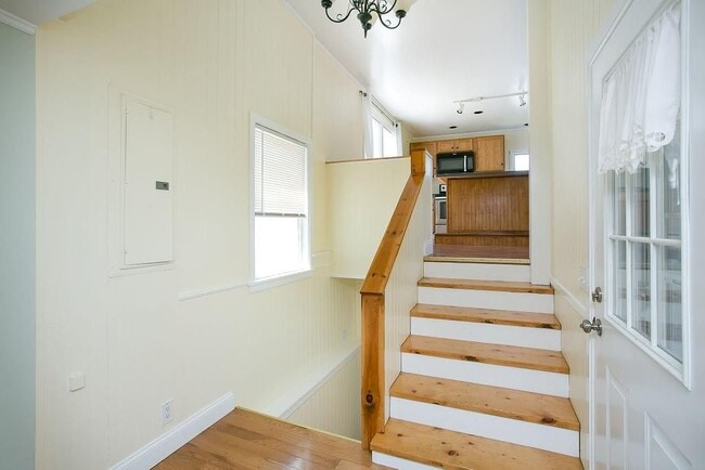 Photo - 132 Evarts St