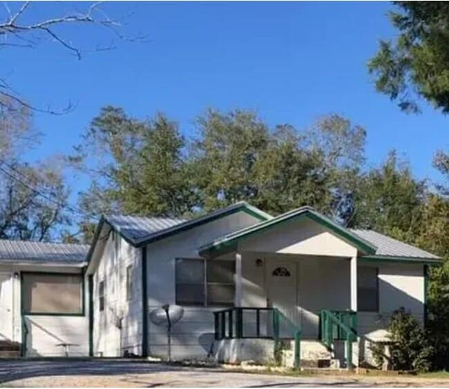 Building Photo - 505 Dorsey Ave