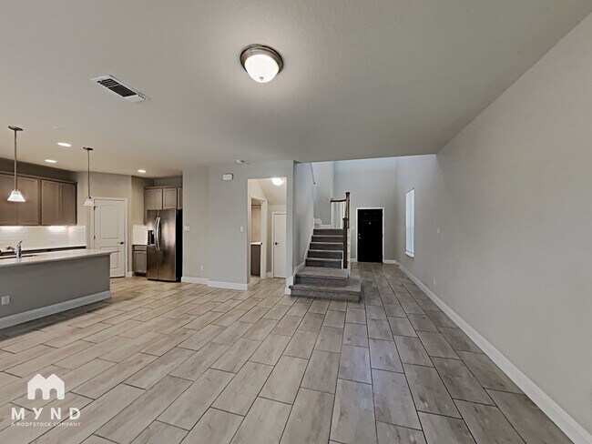 Photo - 1051 Kenney Fort Crossing