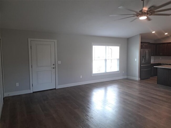 Photo - 1551 Gantry Rd