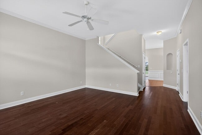 Photo - 10 Moonlight Trail