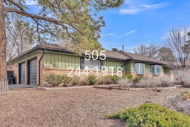 Photo - 12209 Eastridge Dr NE