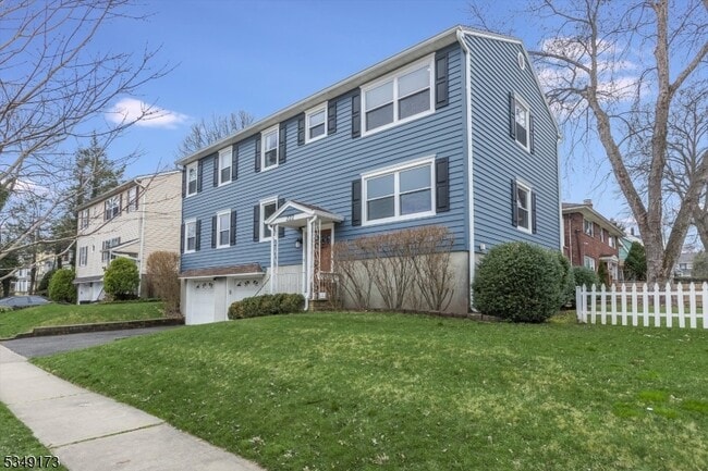 Photo - 222 Ashland Ave