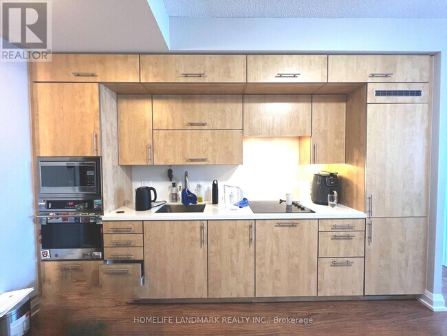 Photo - 5 Sheppard Ave E Unit 2322