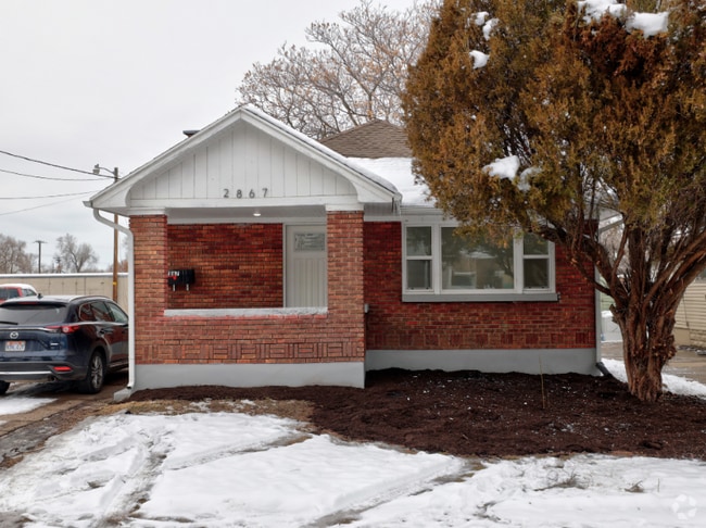 Building Photo - 2867 Kiesel Ave Rental