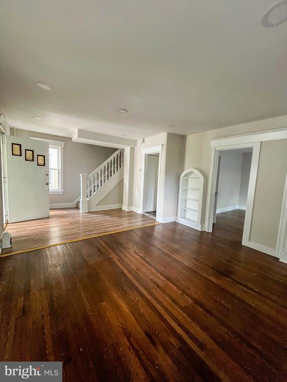 Photo - 103 Newell Ave