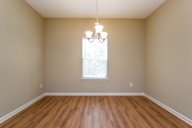 Photo - 8 Misty Lea Dr