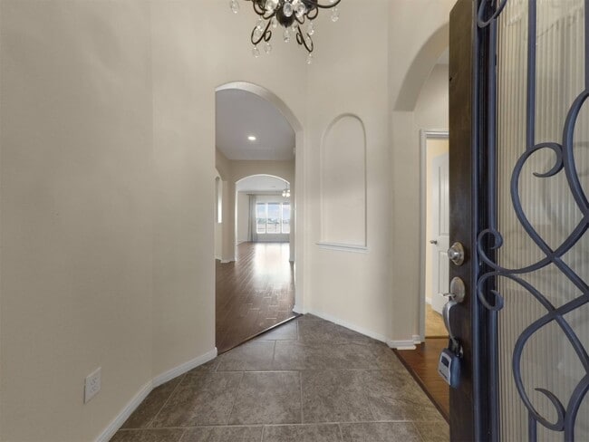 Photo - 9318 Turnbull Ln