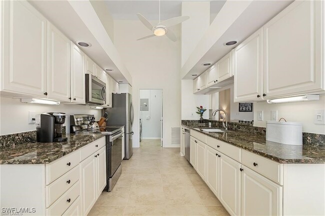 Photo - 27155 Oakwood Lake Dr Unit 201