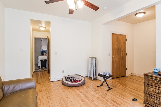 Photo - 223 S Mills St Unit 1N