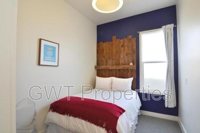 Photo - 1906 Mission St