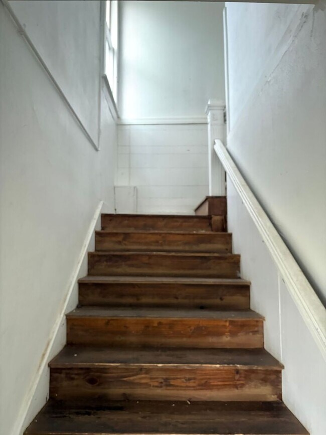 Photo - 724 W Elm St Unit 3