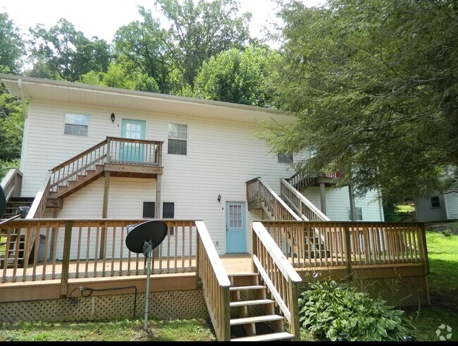 Building Photo - 323 Parker Farm Rd Unit C Rental