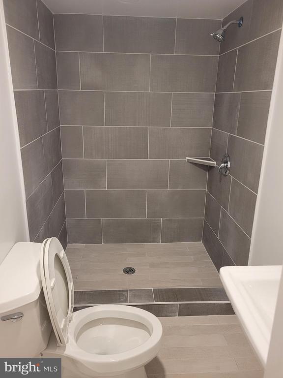 Photo - 10903 Exeter Ct