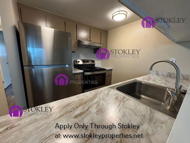 Building Photo - 1410 Kenwal Rd