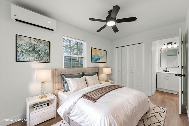 Photo - 5406 Firefly St