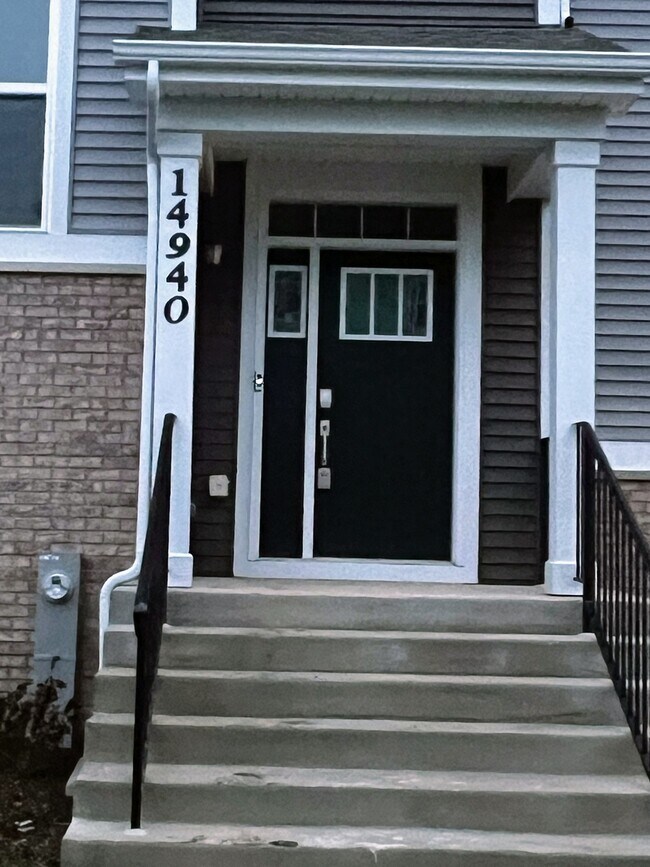 Photo - 14940 Dyer Ln