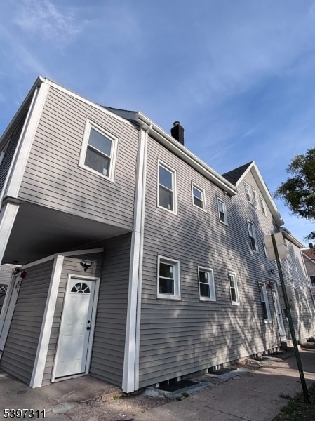 Building Photo - 48 N York St Unit 1R