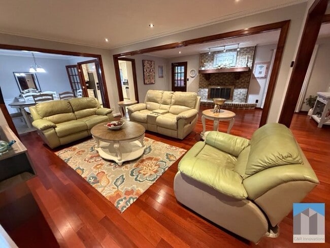 Photo - 1732 Eldonlas Ct