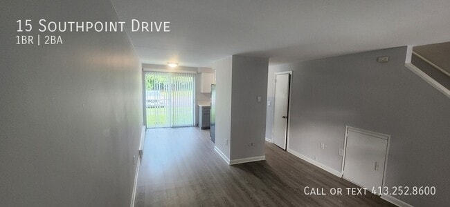 Photo - 15 Southpoint Dr