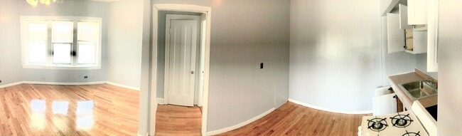 Photo - 4355 S Sawyer Ave