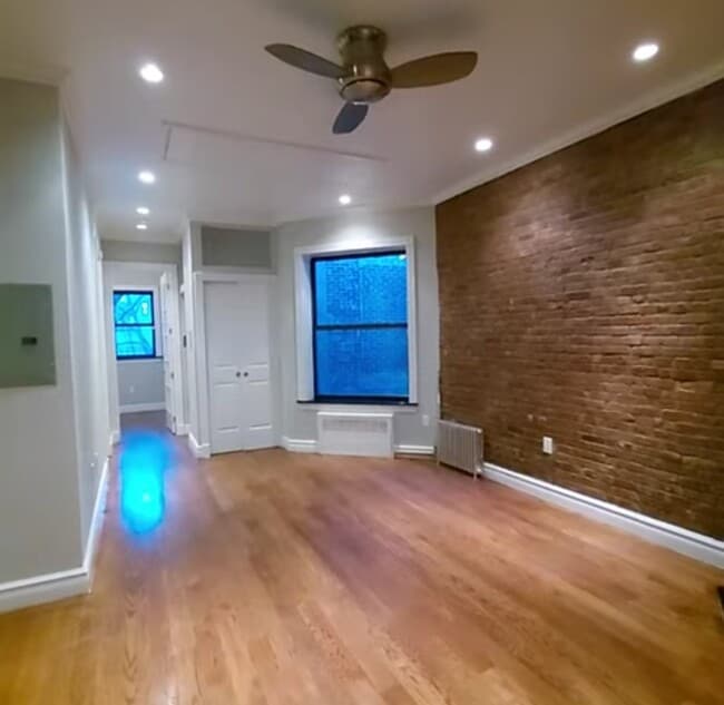 Photo - W. 97th St, Riverside Dr Unidad 5