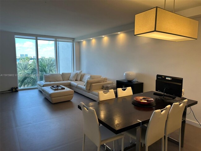 Photo - 10275 Collins Ave Unit 523