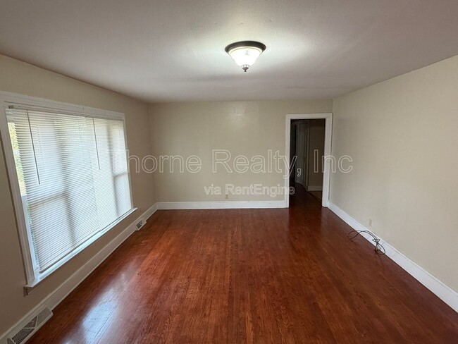 Photo - 6831 W Mt Dr