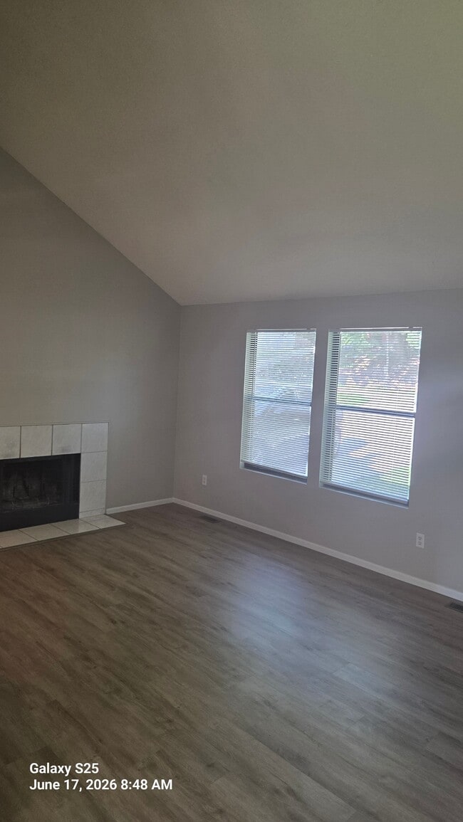 Photo - 3305 N Tracy Ave