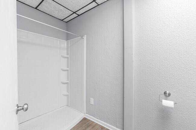 Photo - 404 N Superior St Unidad 3