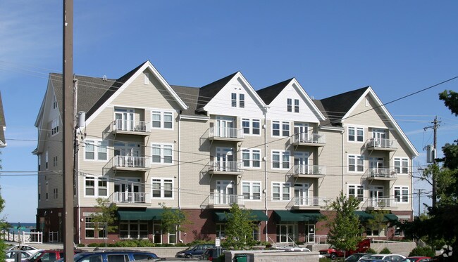 Photo - 110 S Wisconsin St