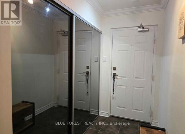 Photo - 155 Kent St Unit 103