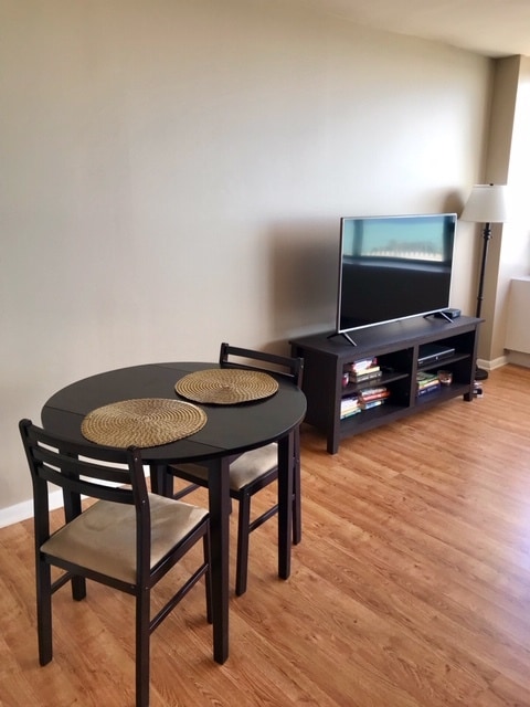 Photo - 2800 N Lake Shore Dr Unit 2213