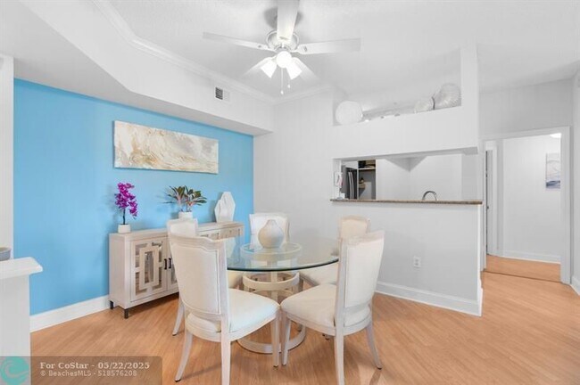 Photo - 2417 Tuscany Way Unit 2417