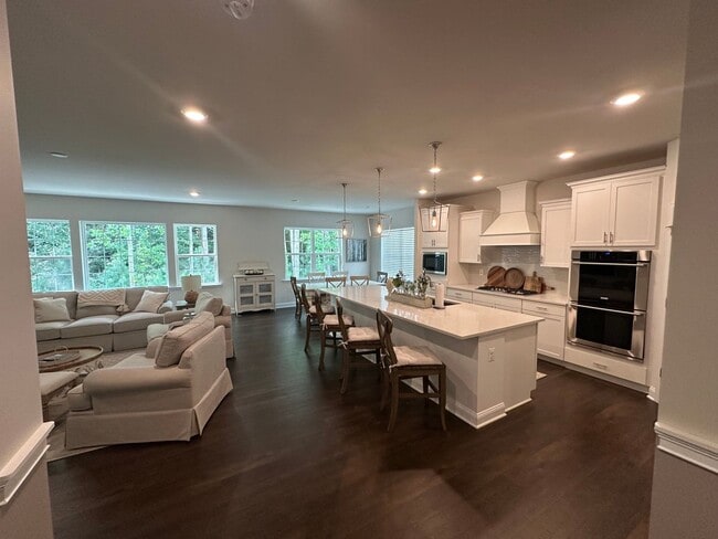 Photo - Covered Bridge Trail Single Family home!