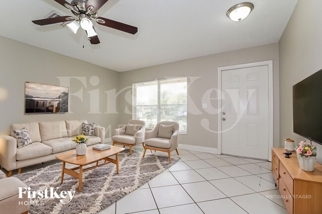 Photo - 6129 Moonbeam Dr