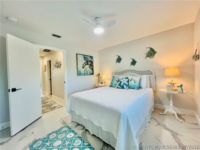 4225 N Hwy A1A