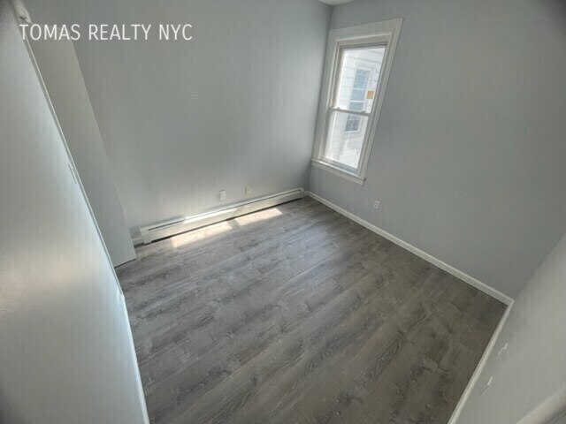 Building Photo - 33 Union Ln