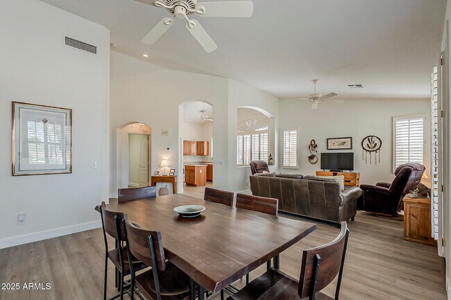 Photo - 18048 W Fairway Dr