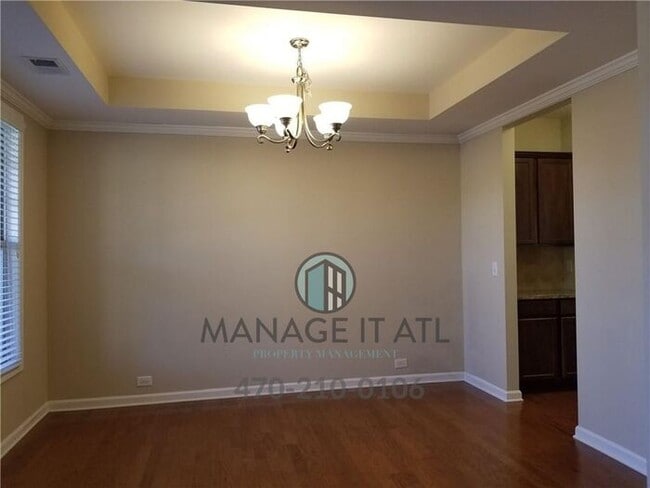 Photo - Beautiful 5BR/4BA Home in Just 5 Min from MALL OF GA