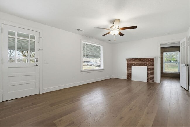 Photo - 3 Bedroom Newly Renovated Home in Central SC