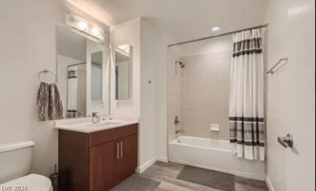 Building Photo - 353 E Bonneville Ave Unit 636