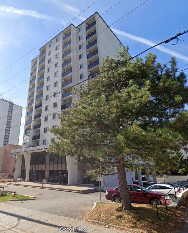 Photo - 430 King St