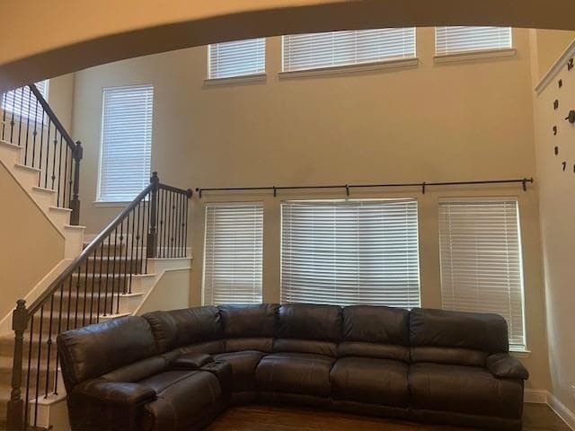 Photo - 844 Dartford Dr