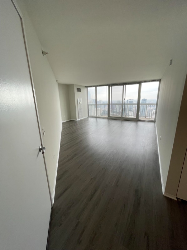 Photo - 12 W Grand Ave