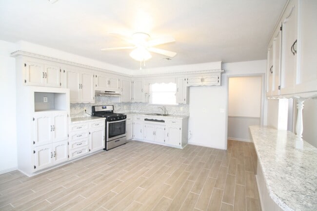 Photo - Adorable 3 bed in Midwest City