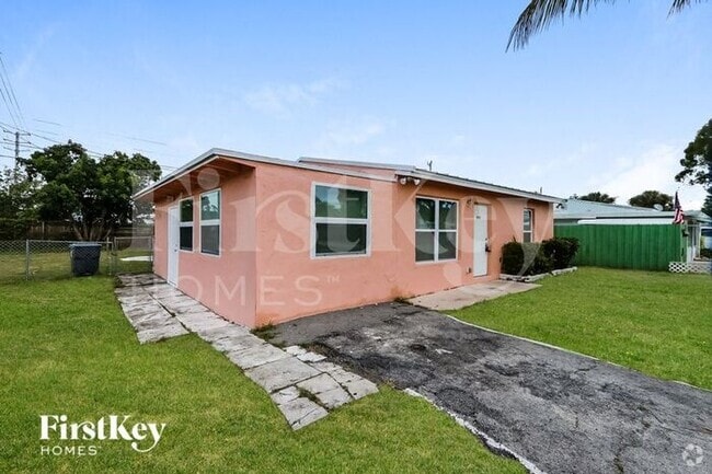 Building Photo - 2932 Giuliano Ave Rental