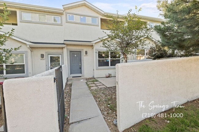 RECENTLY REMODELED 2BD TOWNHOME IN THE PIN... - RECENTLY REMODELED 2BD TOWNHOME IN THE PIN...